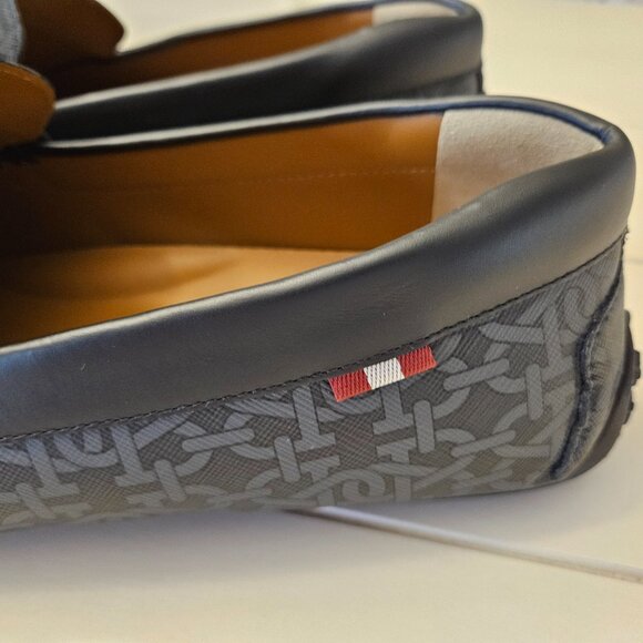 Bally Pavel Penny Driving Moccasins with B-Chain Monogram -- Size 10 US - Picture 12 of 12